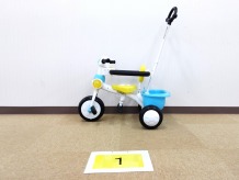 幼児用三輪車